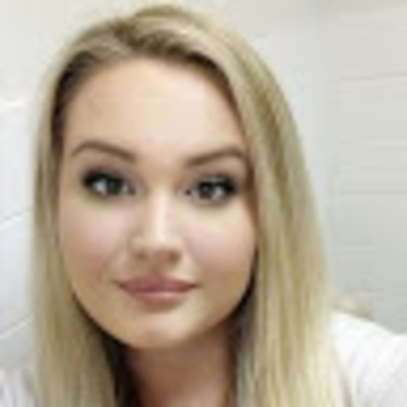 Meet your Posher, Ashton - Picture 1 of 1